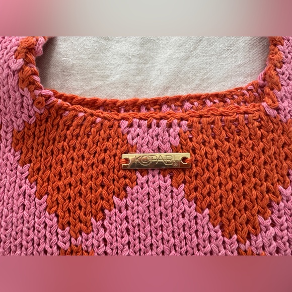 Kopari Pink and Orange Shoulder Bag with Vibrant Geometric Design - Picture 3 of 4